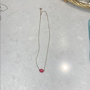 PERFECT CONDITION red Kendra scott necklace
